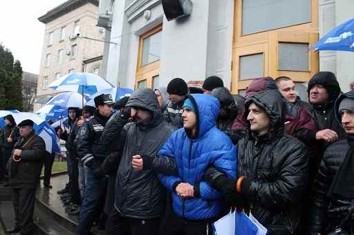 ����: ������ � ��������� ��� ������ �� 200 ������� ��������, ��� � ������ � ���������