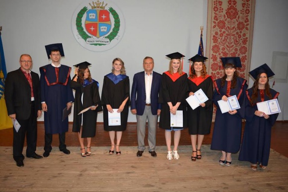� ��� �������� ������� ������ � ������ ������� 1 175 ��������