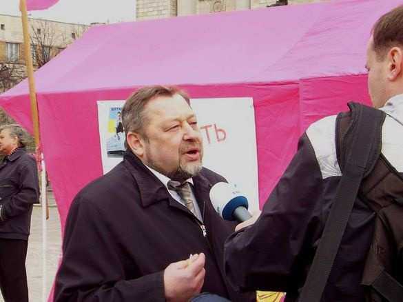 ������� ��������� ������������...