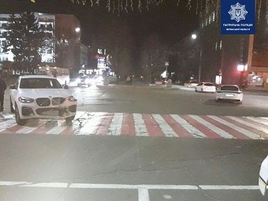 � ����� ������ ��������� BMW-X4 �� Porsche