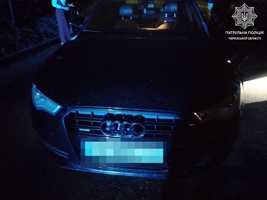 Уночі на трасі Золотоноша-Умань зупинили нетверезого водія Audi A6. Авто вилучено 