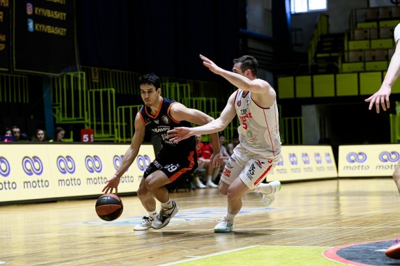 �������� ����� � �������� ����������� г��� 76:77 