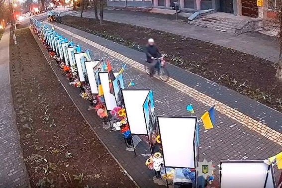 � ����������� ������� �������, ���� ���� �������� � ��� ����� 