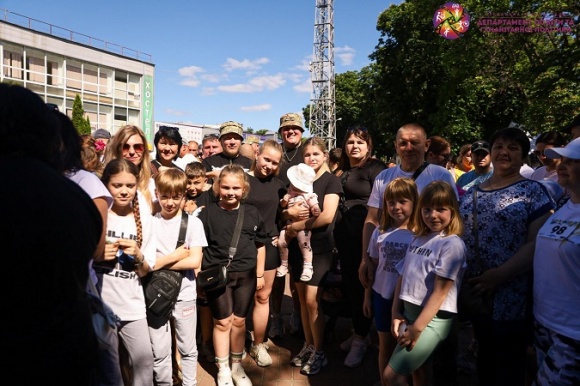 ѳ������ ���������� ��������� ������ ���� � ���������� ������� BIG FAMILY� ������� � �������� 
