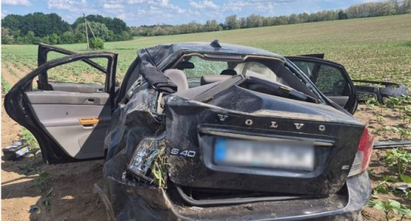 � ��� �������� ����������� Volvo S40, ������� 50-����� ������ 